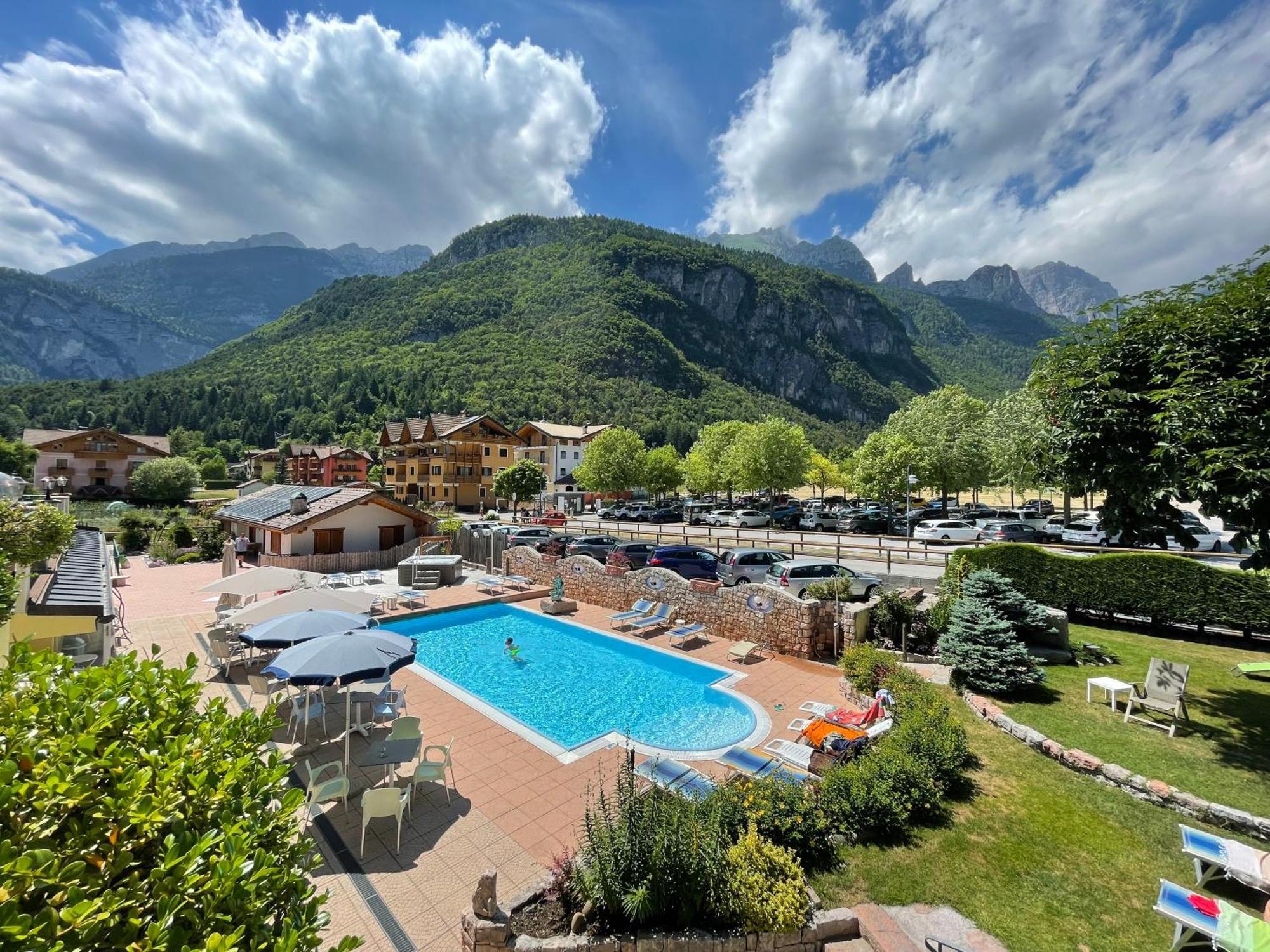 Chalet Al Lago Molveno Ngoại thất bức ảnh